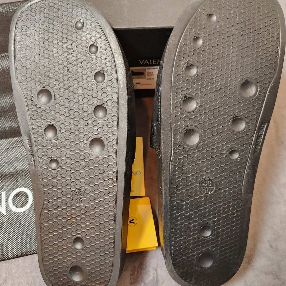 Mario Valentino Eros Black Logo Slide Sandals Size 10 NIB Made in Italy - Picture 8 of 9